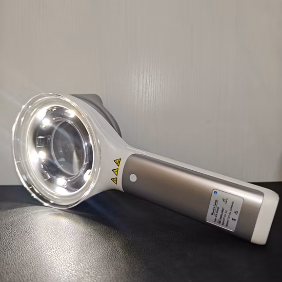 Wood′s Lamp UVA-Schwarzlicht-Dermatitis-Diagnose-Hautanalysator Preis